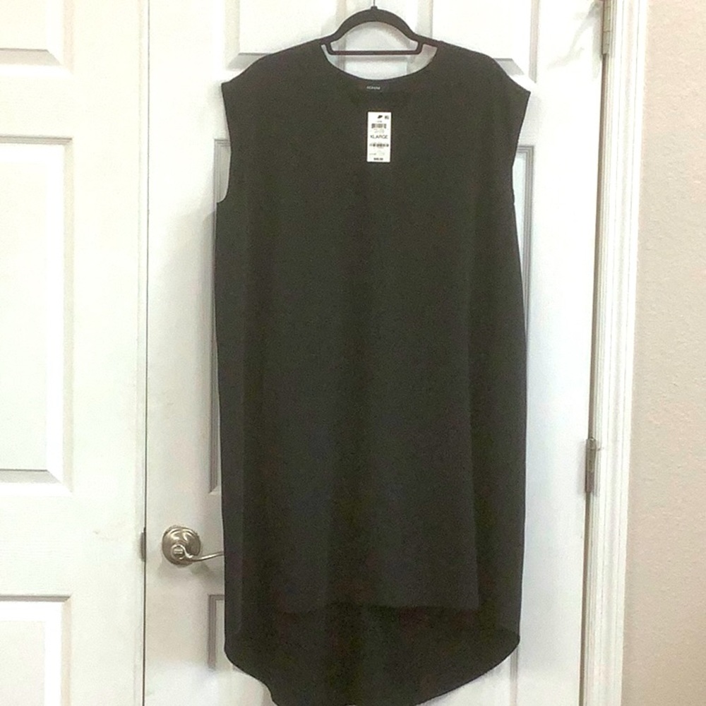 Alfani Sleeveless High-Low Hem V-Neck Dress